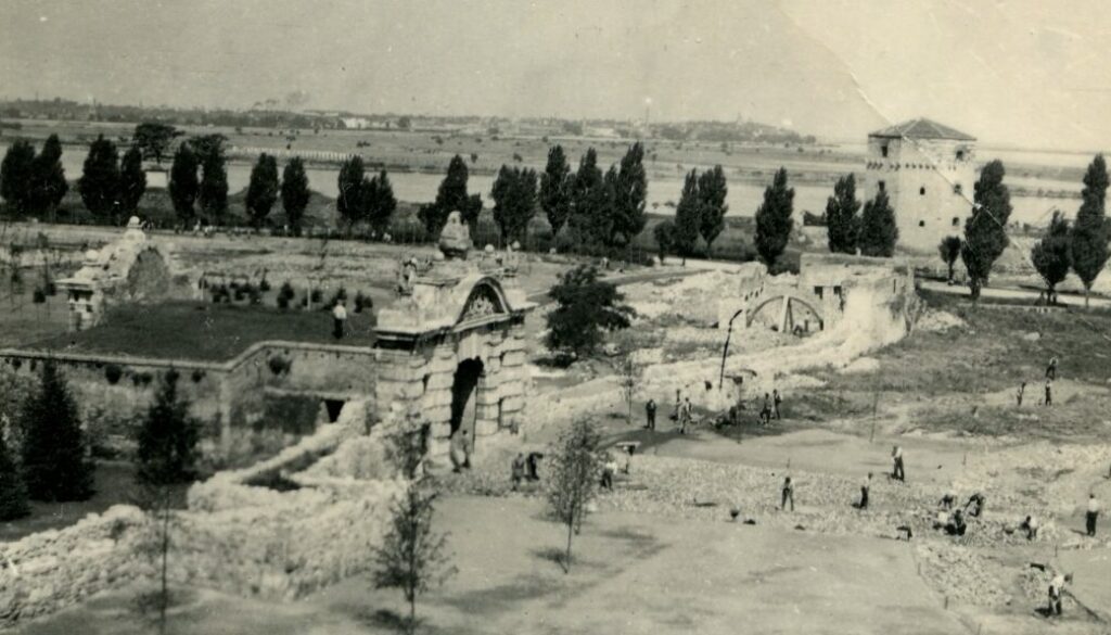 Still 2